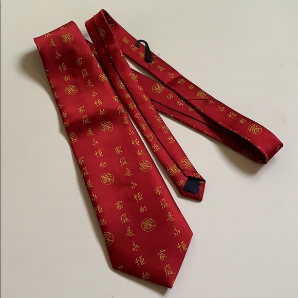 Family Ties 100% Silk Tie - Picture 11 of 11